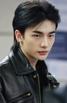 Hwang Hyunjin